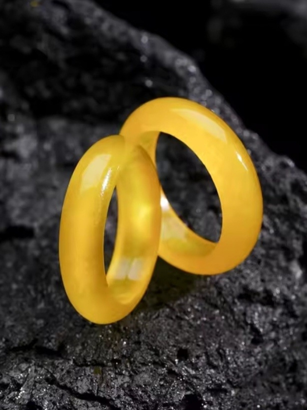 Yellow Jade-Style Women’s Band Ring - Unbranded